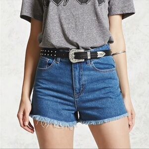 Forever 21 Blue denim Size 30 fringed hem shorts New With Tag NWT
